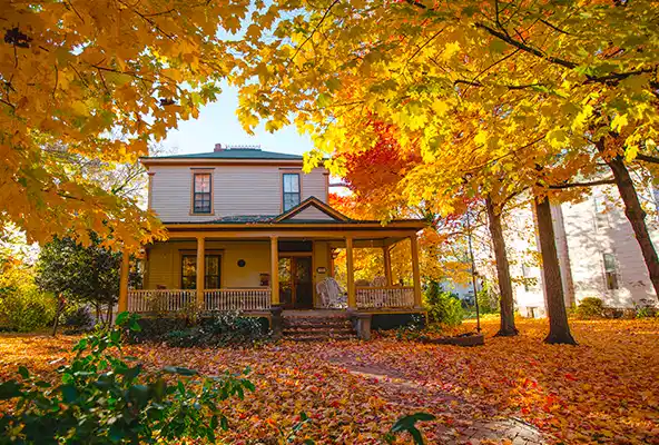 Front of house in Springfield Missouri during the Fall